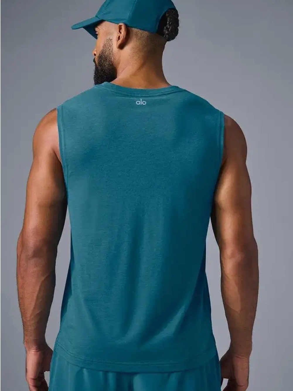 NWT ALO Yoga Triumph Muscle Tank Oceanic Teal Men’s M M2033R - Picture 2 of 12